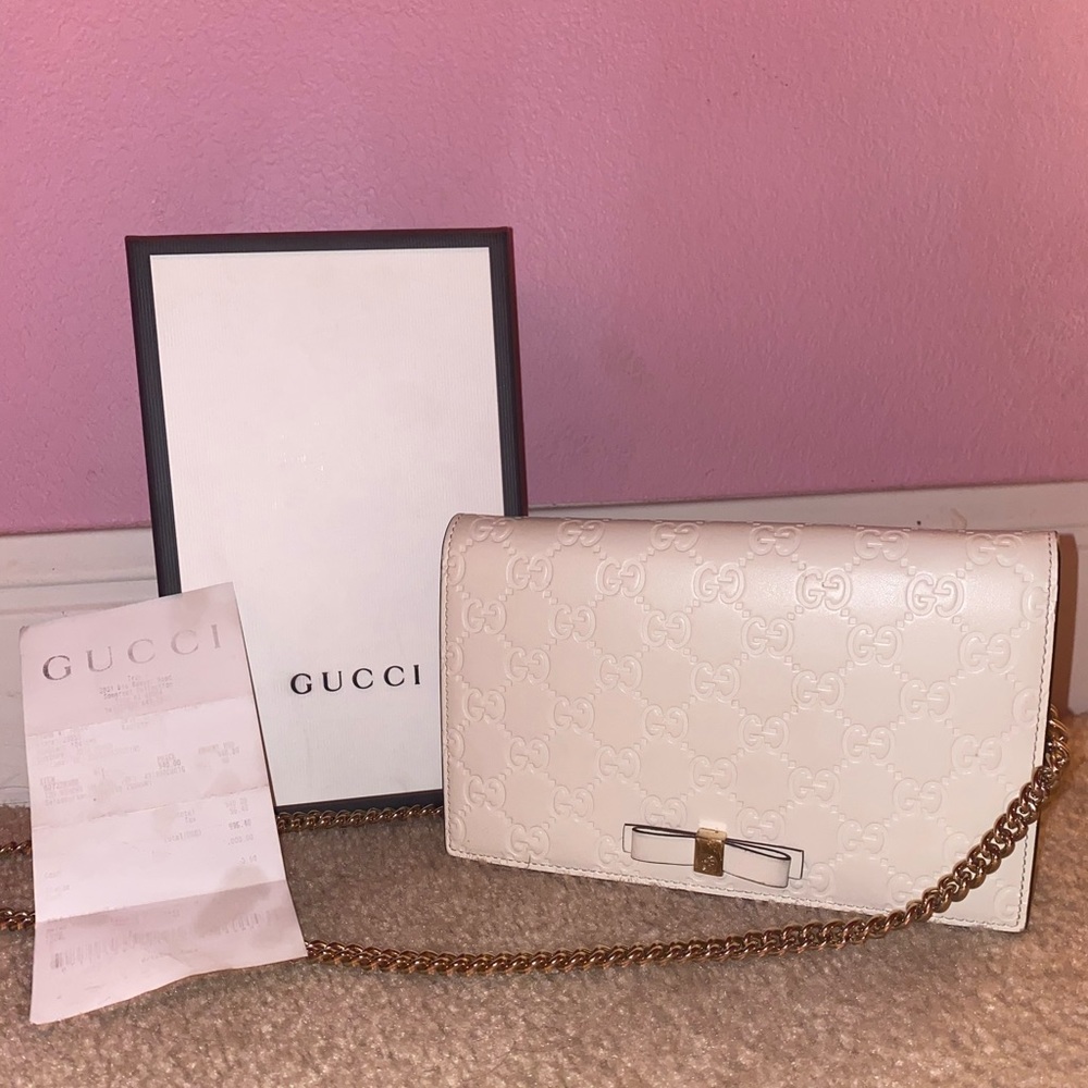 Gucci purse!